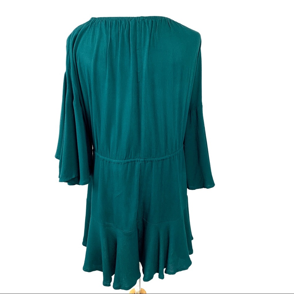 Style Rack Women’s Romper. - Picture 5 of 10
